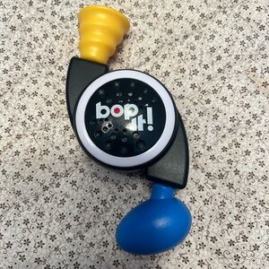 Bop It! Handheld Game Mini Works